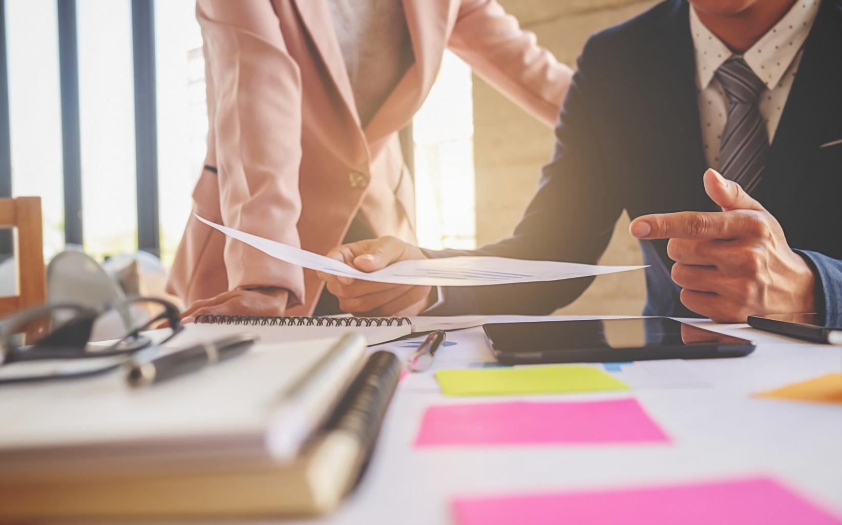 Analyse financière d'entreprise sur ordinateur